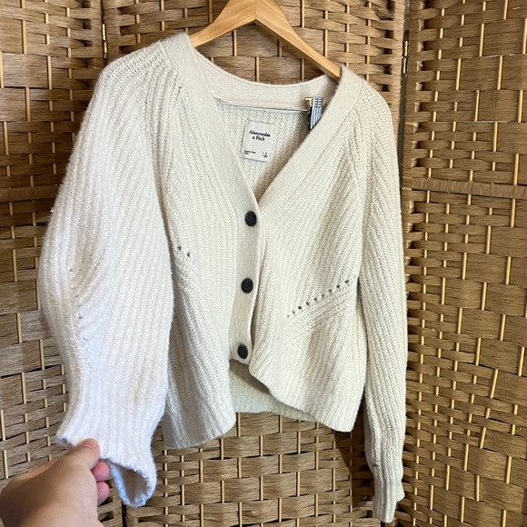 Abercrombie & Fitch Knit Cardigan - Picture 5 of 8
